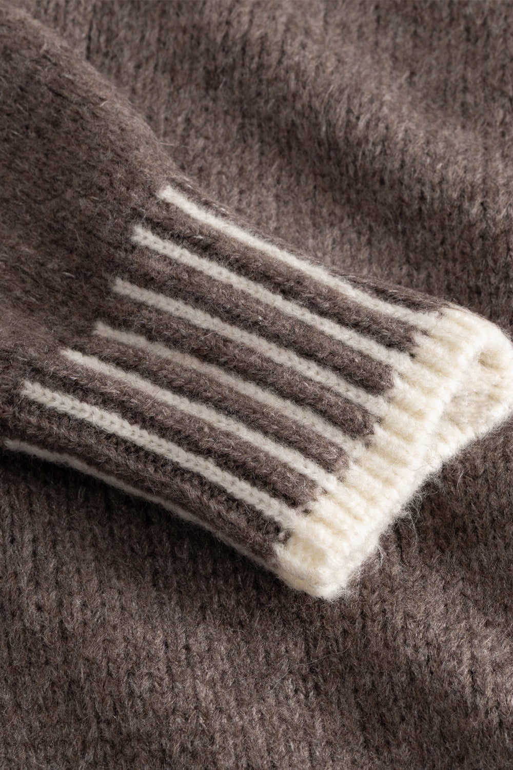 N-Nedra Knit Cardigan Ash Brown Beige