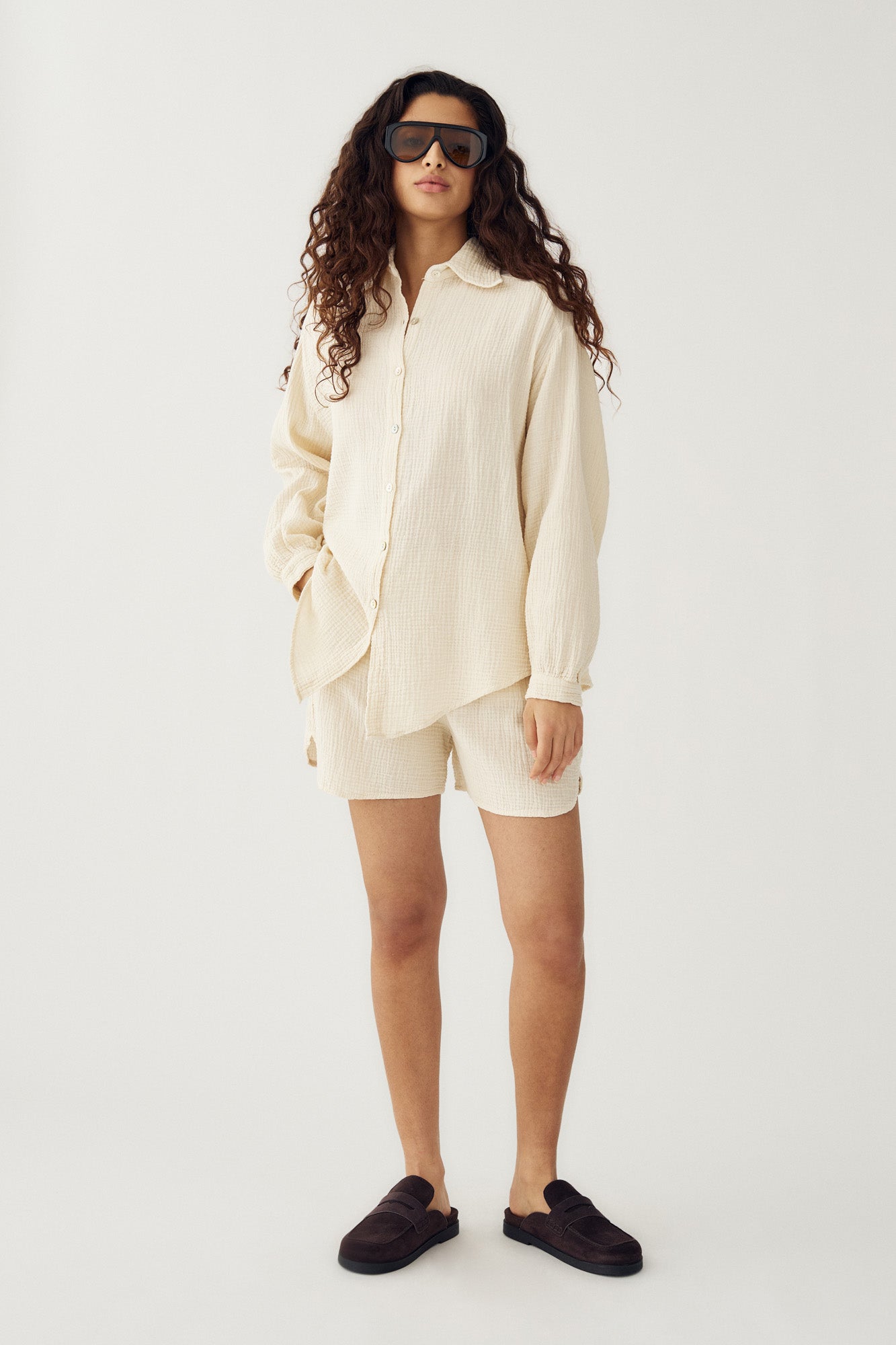 Suri Shorts Ivory